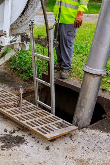 sewage-industrial-cleaning-truck-clean-blockage-in-2022-11-12-10-00-38-utc